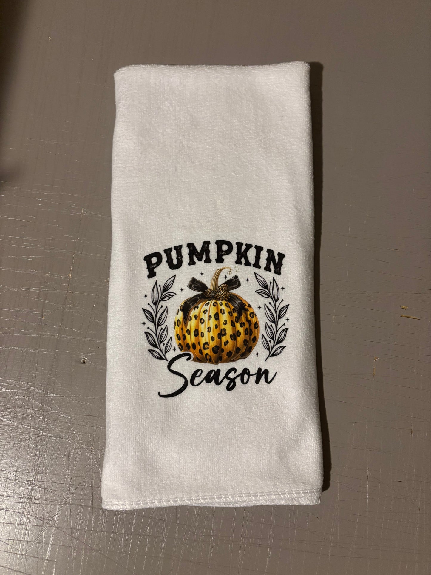 Fall hand towel